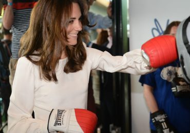 ¡Kate Middleton se pone los guantes de box!