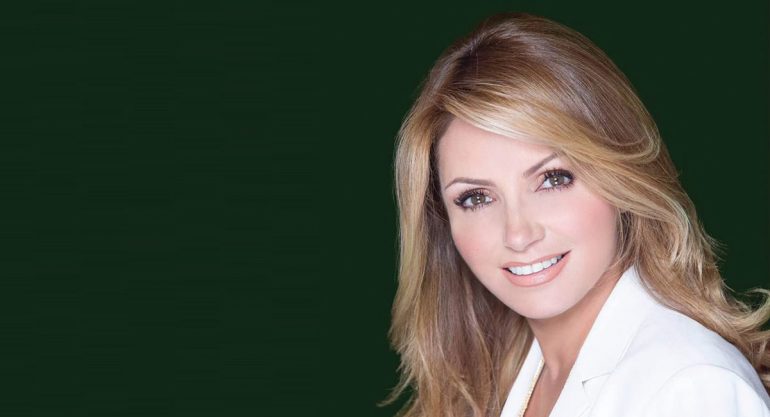 Angélica Rivera deberá seguir protocolo de vestimenta