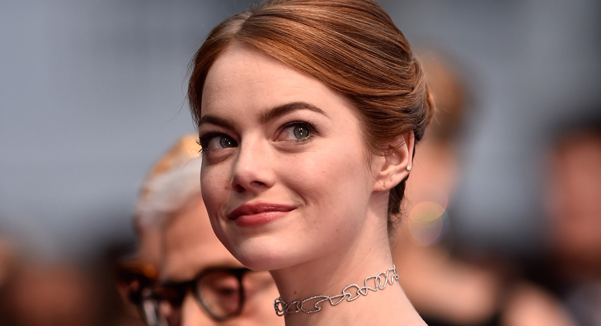 El cambio de look de Emma Stone - Revista Caras