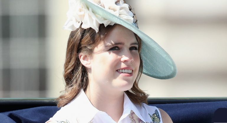 El detalle de la princesa Eugenia con quienes la han felicitado por su compromiso