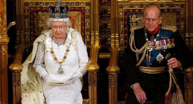 El príncipe Felipe de Edimburgo se retira de la vida pública