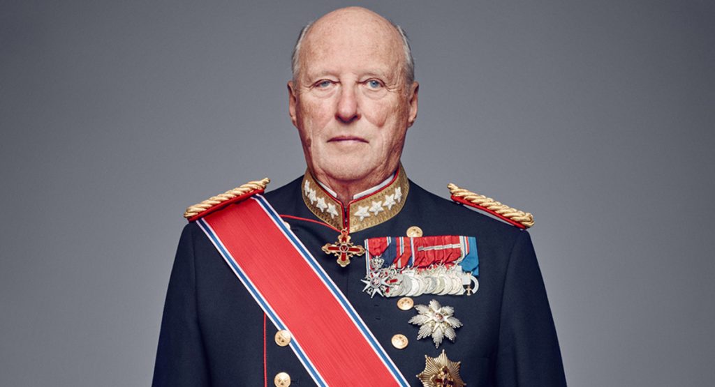 El rey Harald de Noruega a través de los años