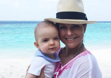 La princesa Magdalena comparte fotos de sus vacaciones en la playa