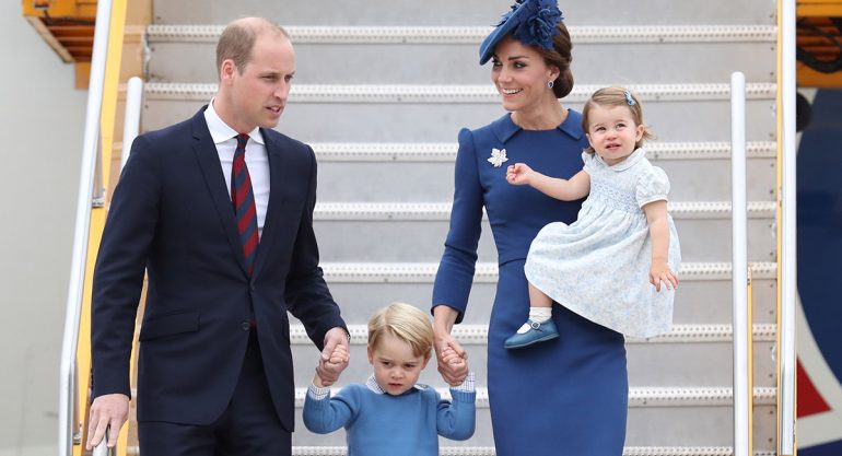La razón por la que el príncipe William no debe viajar con sus hijos en avión
