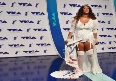 Las 10 peores vestidas de los VMAs 2017