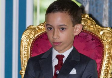 Príncipe de Marruecos rompe protocolo