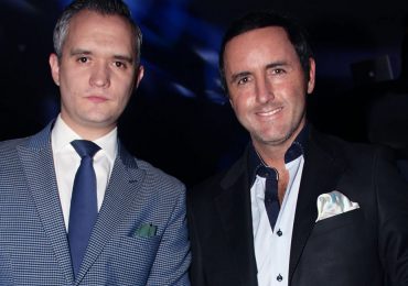 Stephanie Sigman en fiesta de Belvedere