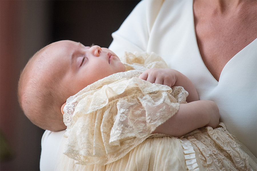 El príncipe Louis lució el mismo ropón que utilizaron sus hermanos George y Charlotte. Foto: Getty Images