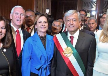Mike Pence e Ivanka Trump, López Obrador y Beatriz Gutiérrez