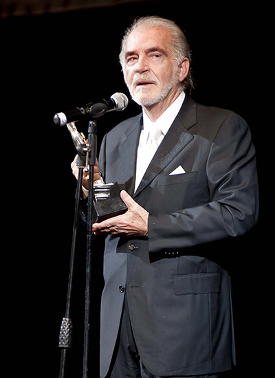 Fernando Luján