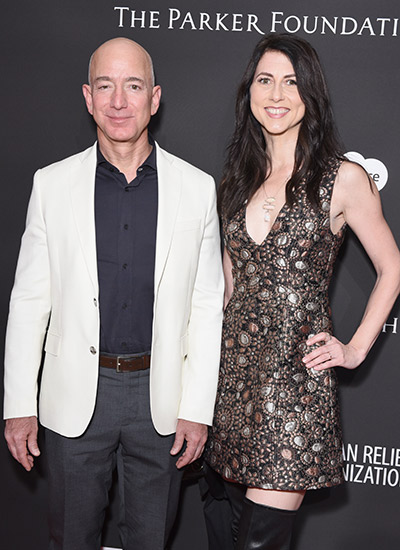 Jeff Bezos y MacKenzie