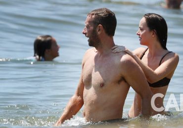 Chris Martin y Dakota Johnson