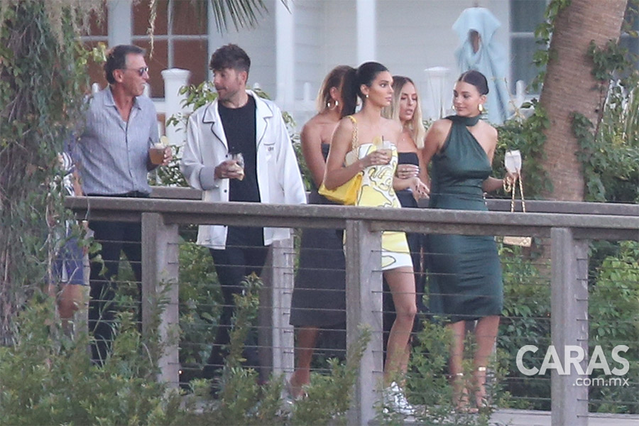 Hailey Bieber
