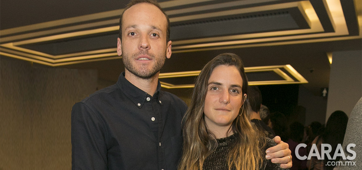 Daniel Cebada y Cristina Lebrija en la inauguración de Skalar - Caras