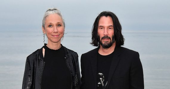 Novia Keanu Reeves