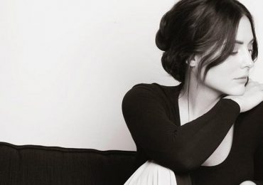 Zuria Vega carrera virtual bonafont