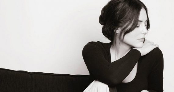 Zuria Vega carrera virtual bonafont