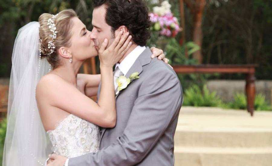 Así fue la boda de Ludwika Paleta y Emiliano Salinas