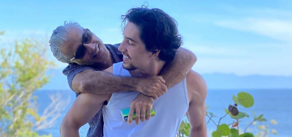 Alex Fernández dedica canción a Alejandro Fernández