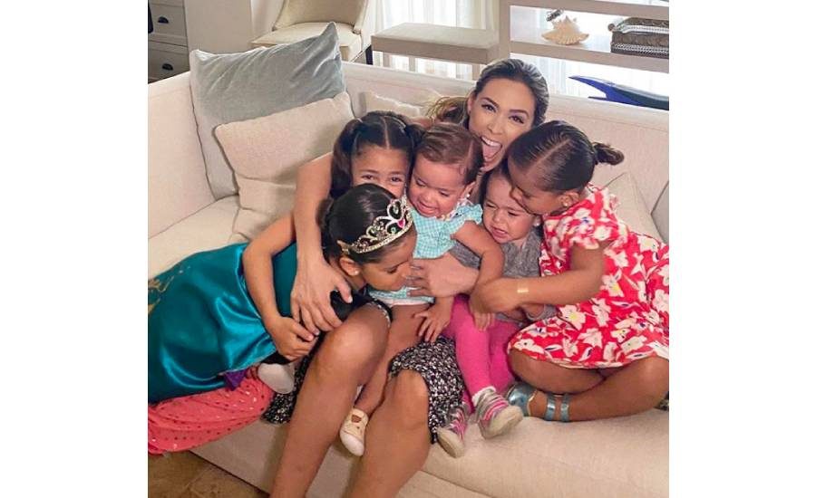 Famosas celebran el Día de las madres