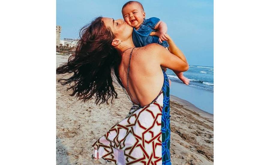 Famosas celebran el Día de las madres