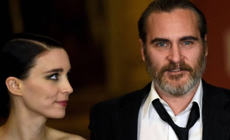 Joaquín Phoenix y Rooney Mara esperan su primer hijo