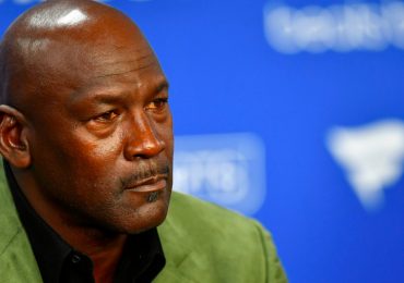Michael Jordan donara 100 millones dolares combatir racismo