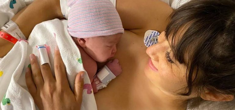 Hanna debutó como mamá