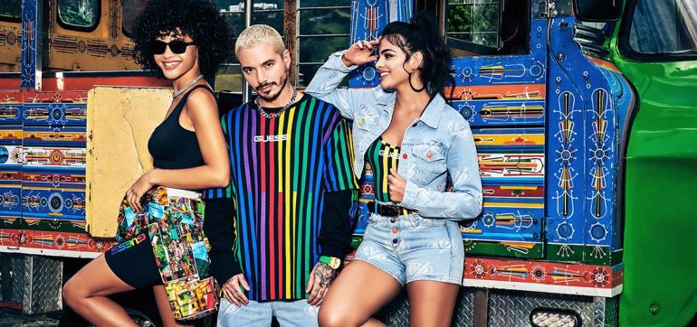 J Balvin pinta de colores a GUESS