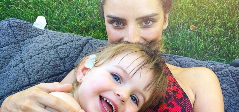 Misterio ojos azules Kailani