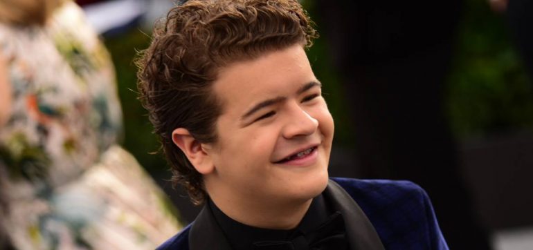 Gaten Matarazzo es repartidor de comidas