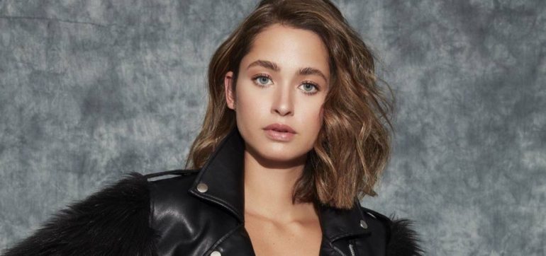 Paulina Matos de Oscuro deseo