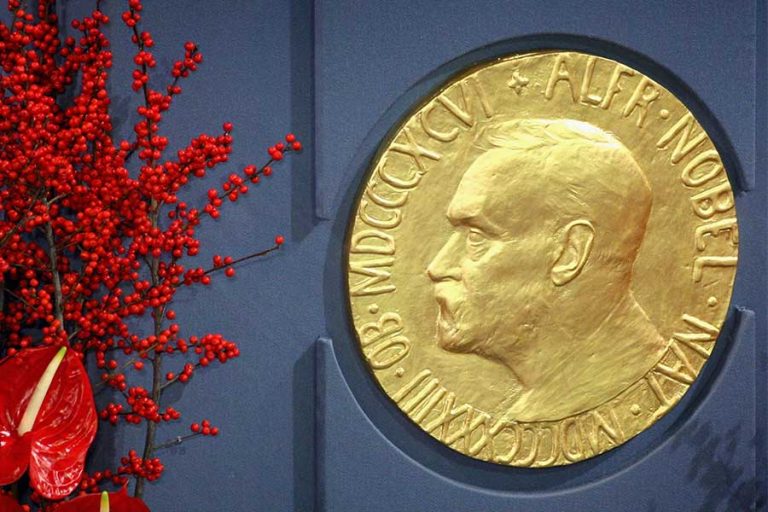 Cinco cosas que debes saber sobre los premios Nobel Revista Caras