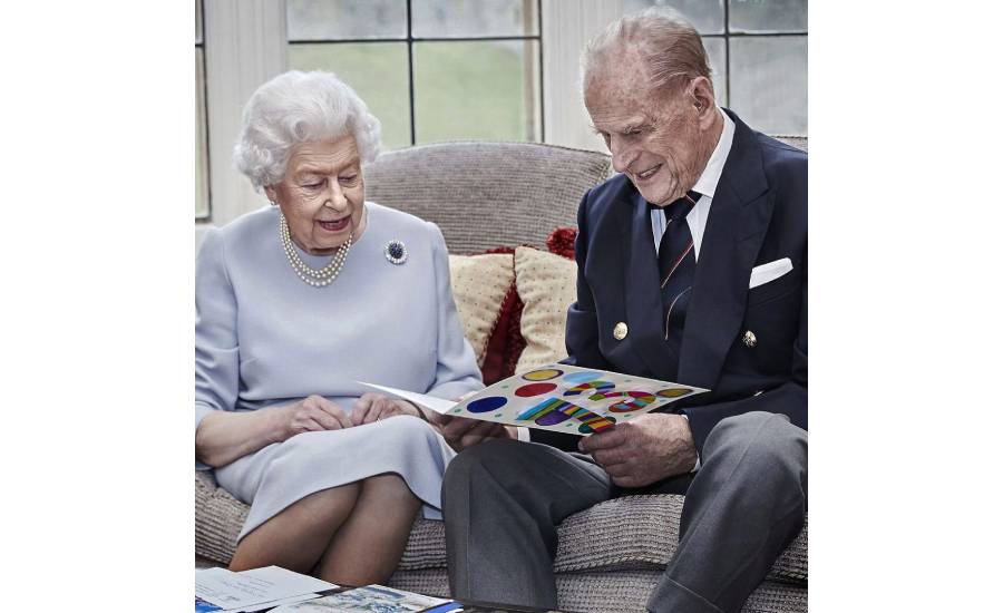 regalo reina isabel II