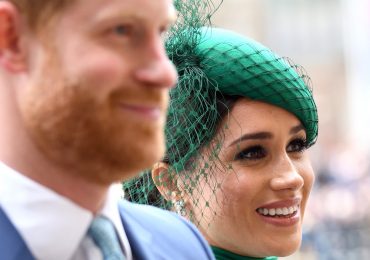 Postal Navideña de Meghan Marlkle y el príncipe Harry