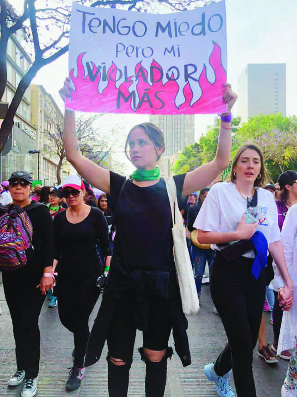 Natasha Dupeyron marcha feminista