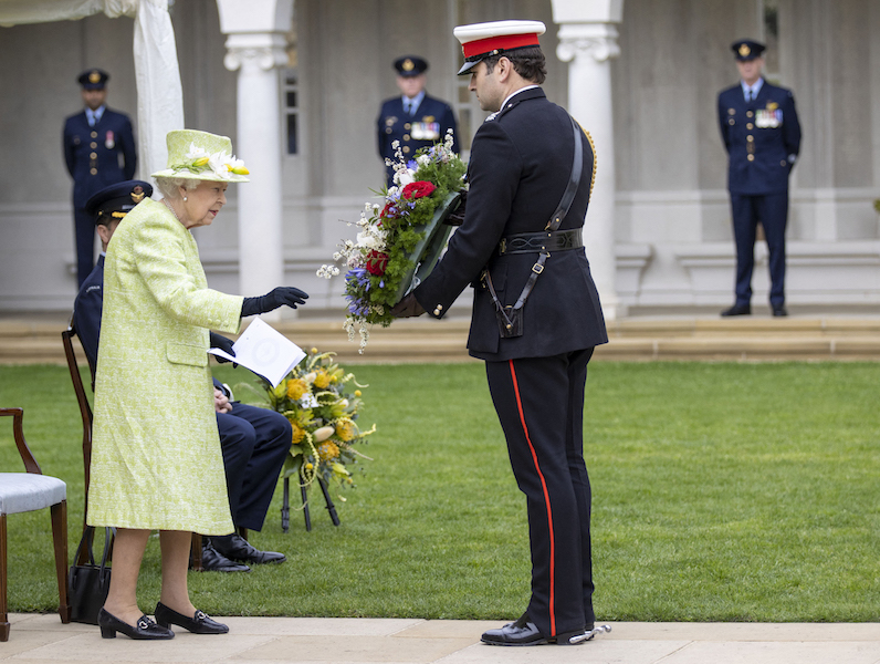 Reina Isabel II vacunada Australia
