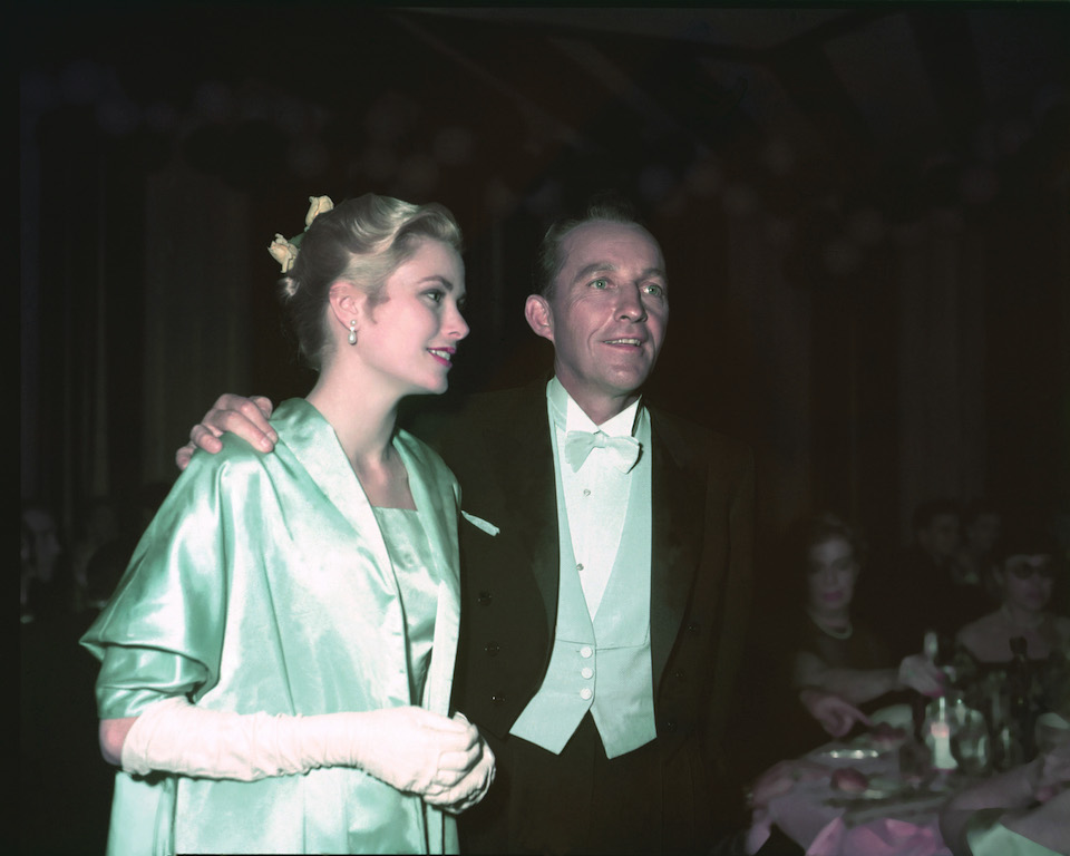 Vestido Grace Kelly 1955 guantes