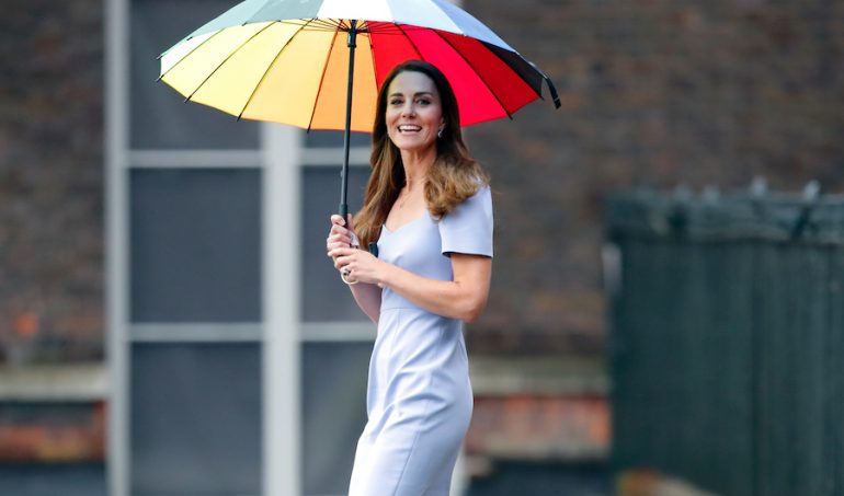 Kate Middleton vestido morado