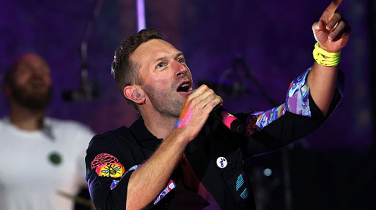 Chris Martin de Coldplay sufre una "afección pulmonar grave" y cancela conciertos