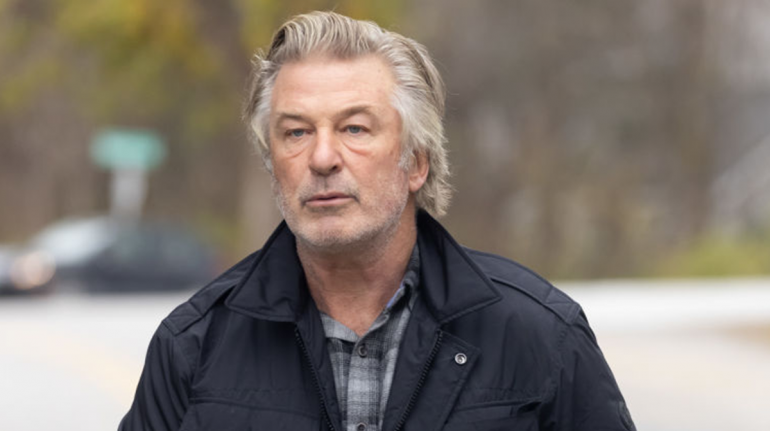 Alec Baldwin llega a un acuerdo con la familia de Halyna Hutchins