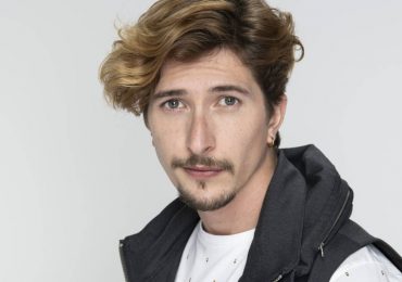 Federico-Ayos-Amor-Dividido