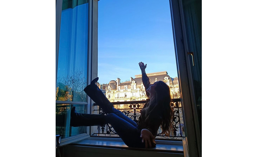 "Paris te amo", escribió en una de las instantáneas.