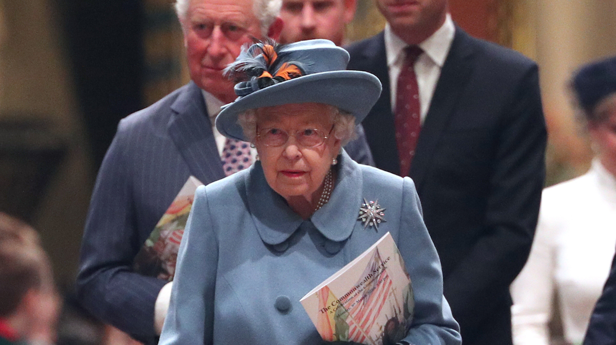Isabel II cancelaría recepción diplomática por guerra entre Rusia y Ucrania