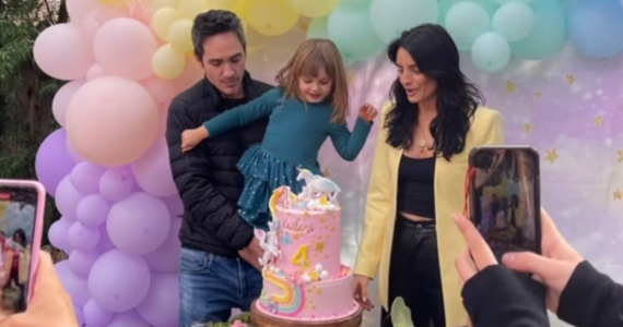 https://www.caras.com.mx/entretenimiento/la-magia-del-caos-de-aislinn-derbez/