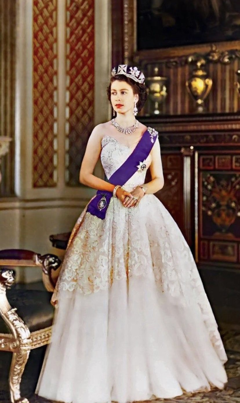 reina isabel