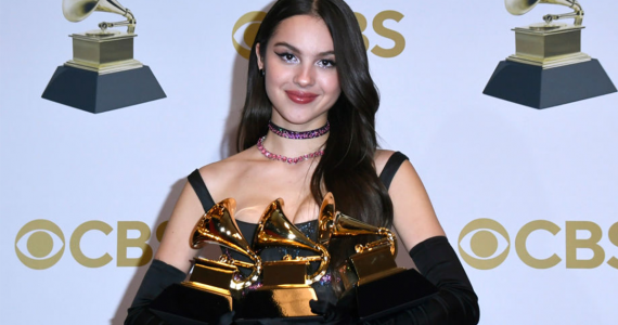 Ella es Olivia Rodrigo, la triunfadora de los Premios Grammy 2022
