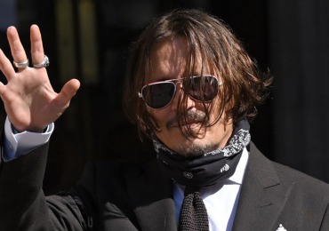 Johnny Depp asegura que nunca ha golpeado a una mujer