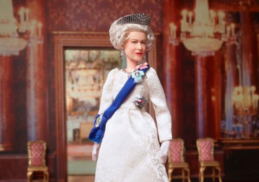 La reina Isabel ya tiene su Barbie por sus 70 años en el trono