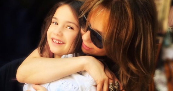 Thalía suspende la fiesta de XV años de su hija por esta razón